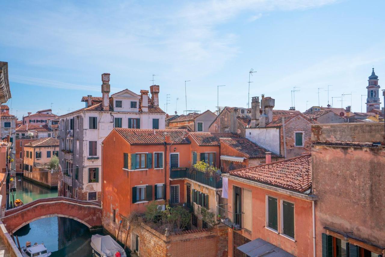 Dimora Sant'Andrea Canal View Venice Luaran gambar